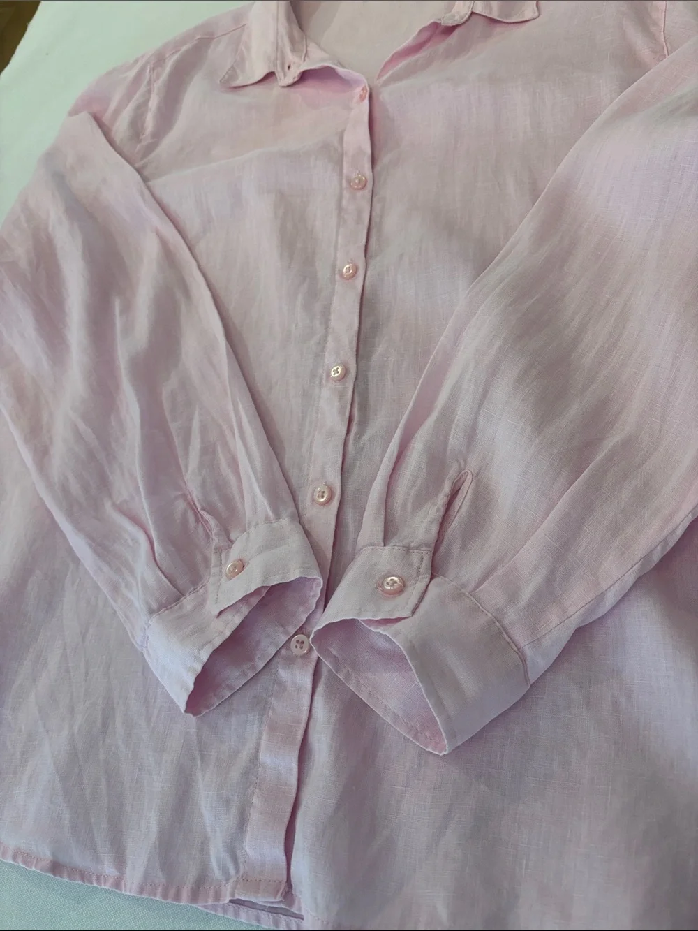Women’s Pink Linen Button-Down Long Sleeve Shirt by Kim Rogers. Size XL